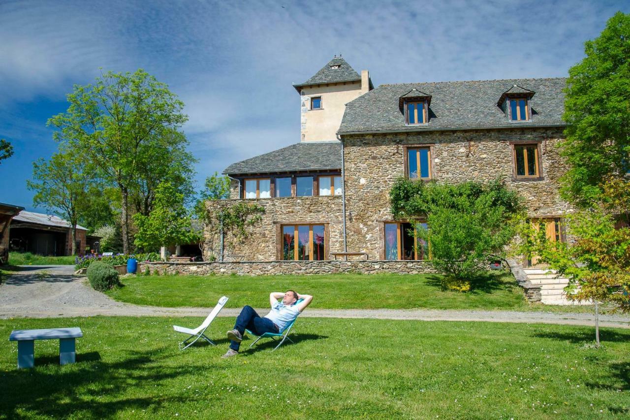 Ecrin Du Segala Hotel Tauriac-de-Naucelle Exterior photo
